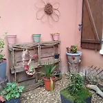 Quarto em Acomodações Particulares Bras De *
